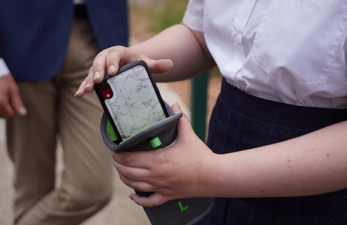 New South Wales Labor’s school phone ban will not enable tracking of children, contrary to claims